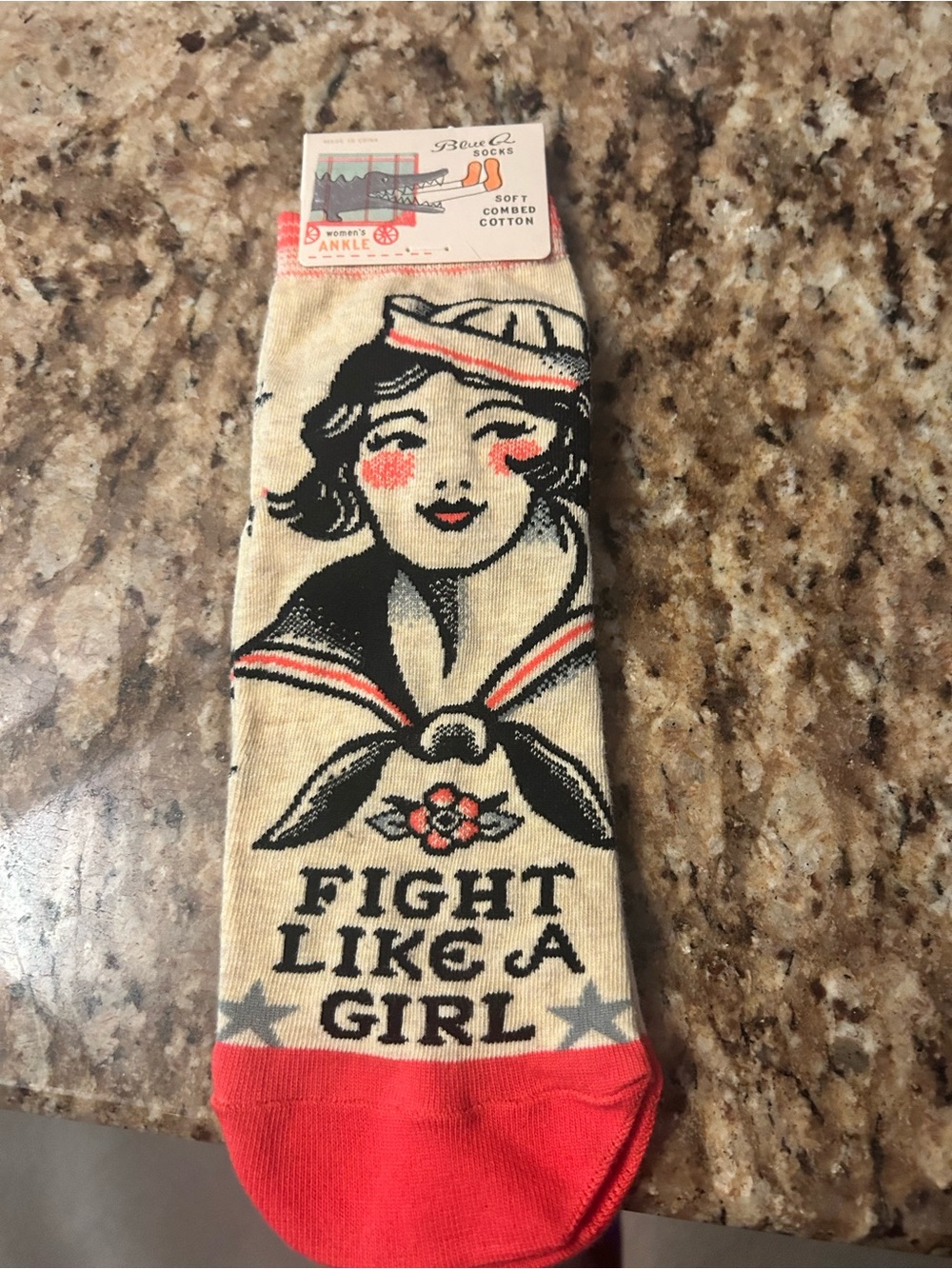 Blue Q 'Fight Like a Girl' Crew Socks - Cream & Red